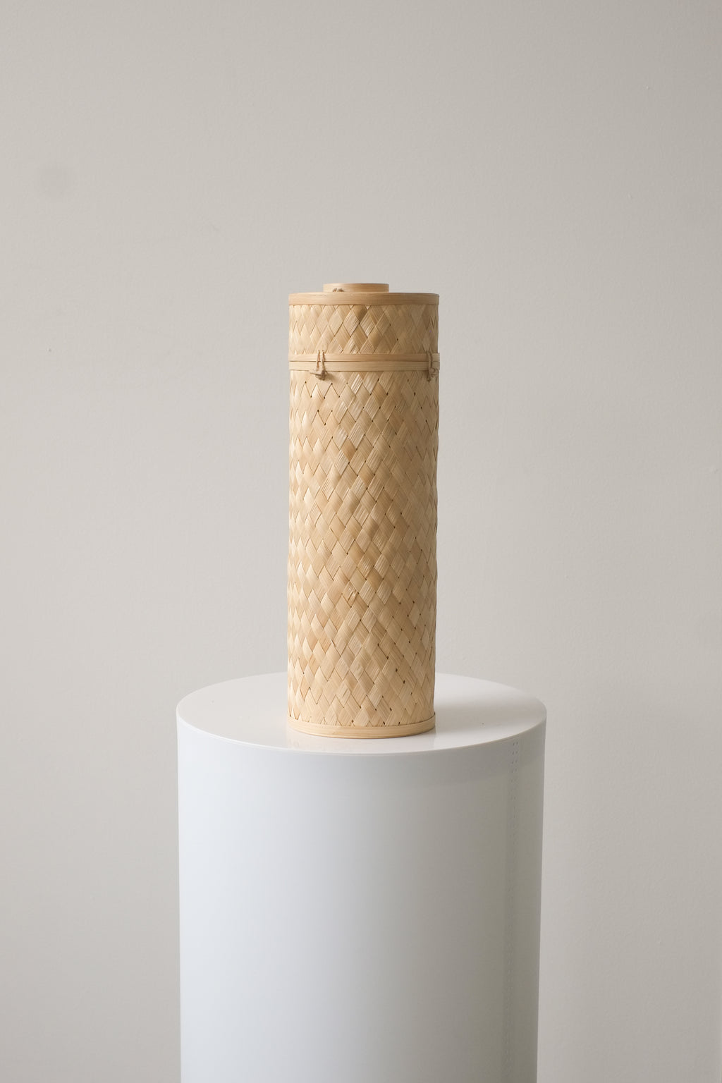 Natural Bamboo Scatter Tube