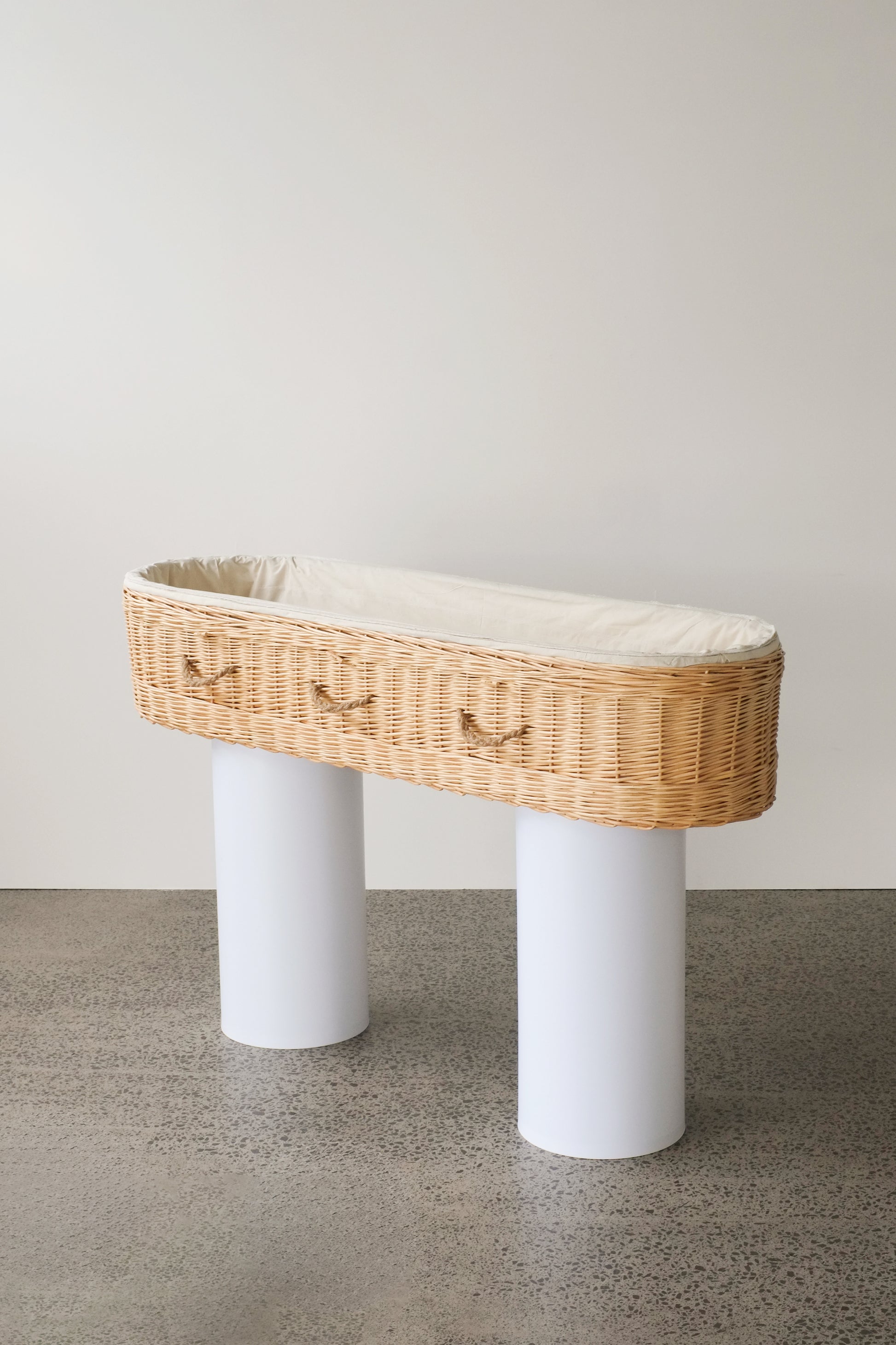 Willow Casket in Natural